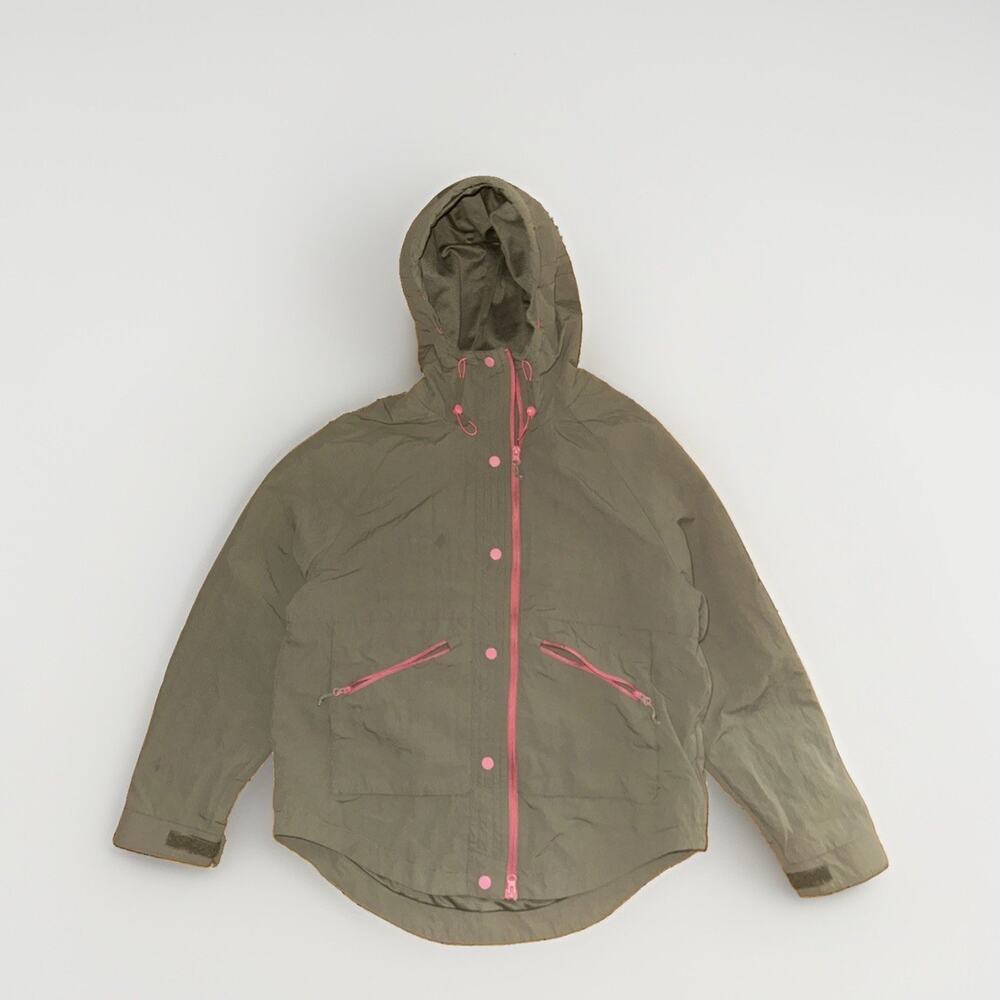 LIV Outdoor Jacket Womens M Green WF31135 Hooded Windbreaker Pink Trim 22x26